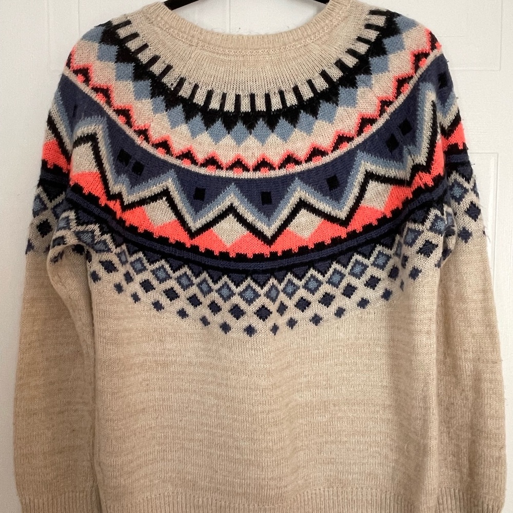 Women's Multicolor Patterned Sweater - Picture 2 of 2